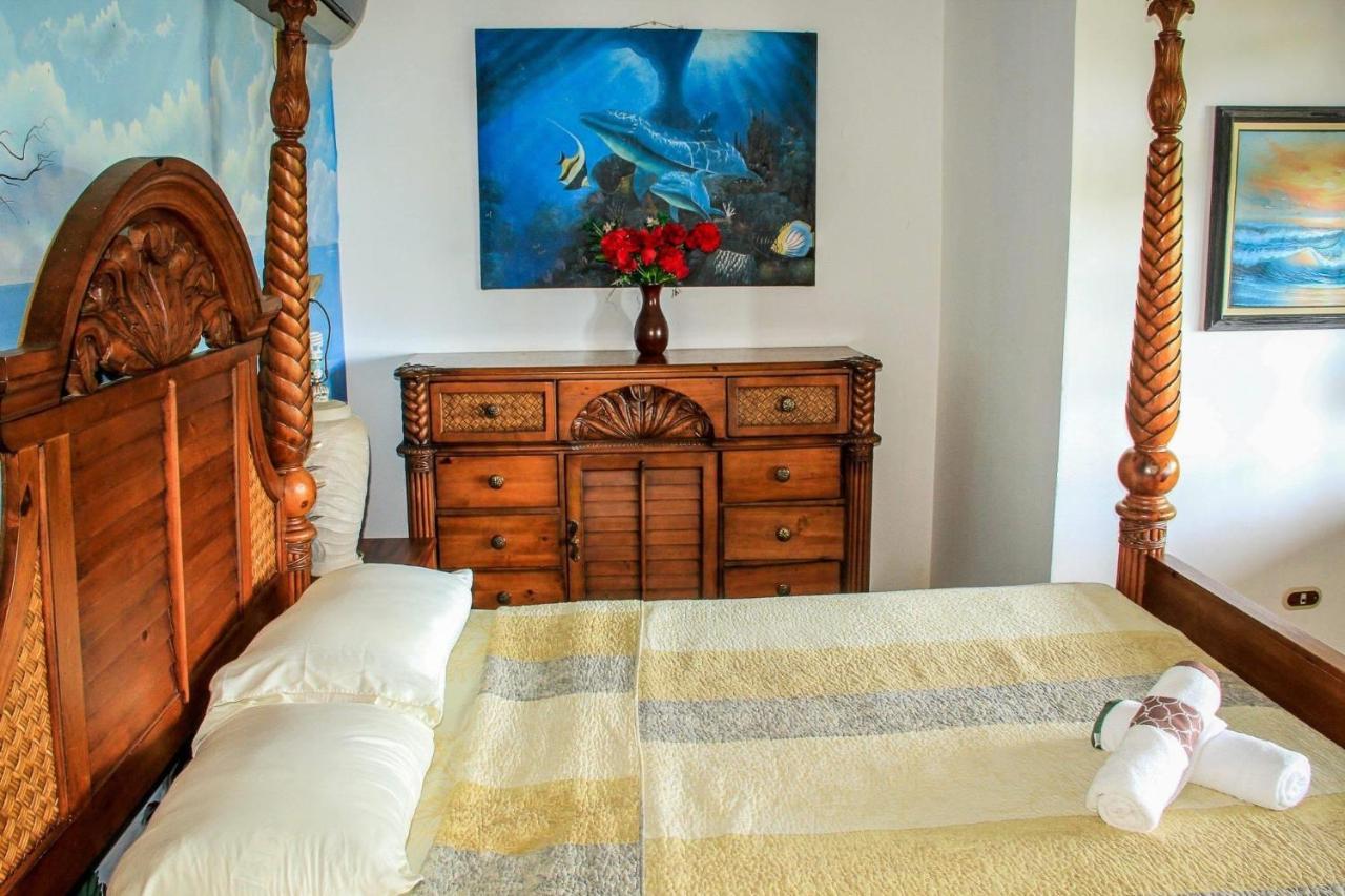 Marea Brava Hotel Jacó Exteriör bild